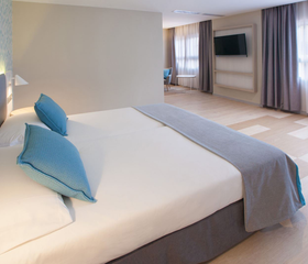Abora Continental by Lopesan