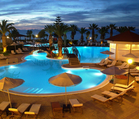 aparthotel-andrea-mare (1).jpg
