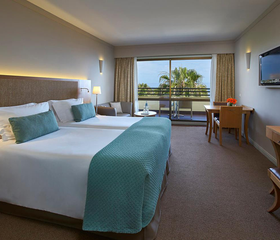 Aparthotel Eden Mar