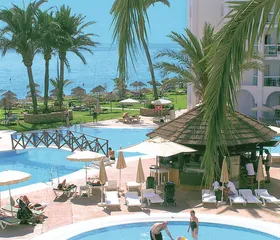 Aparthotel Marinas de Nerja Beach & Spa