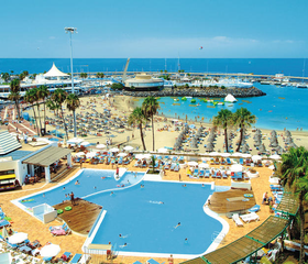 Aparthotel La Pinta