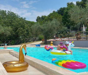 Camping Villaggio Cerquestra