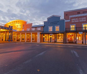 Disney Hotel Cheyenne