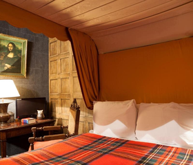 Georgian House Hotel