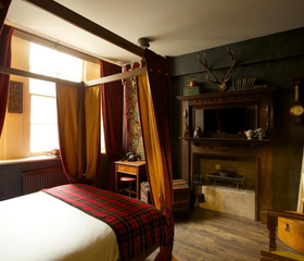 Georgian House Hotel