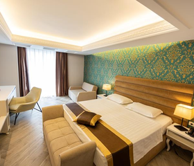Grand Blue Fafa Resort