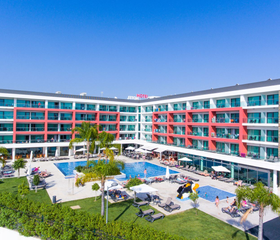 hotel-aquashow-park (1).jpg