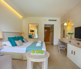 hotel-atlantica-aeneas-resort (1).jpg