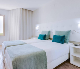 Auramar Beach Resort