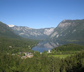 Hotel Jezero