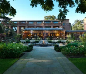 Hotel The Grove