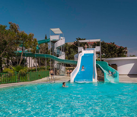TUI BLUE Side Family Resort