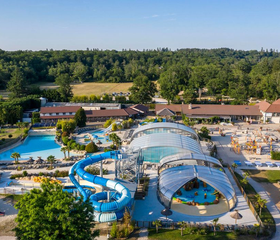Camping Les Alicourts Resort- zwembad