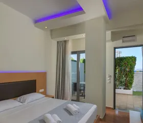 Oceanis Beach