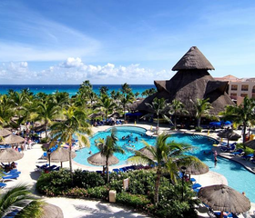 Sandos Playacar Beach Resort & Spa