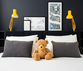 Staycity Aparthotel & Villa Park