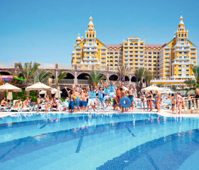 Royal Holiday Palace