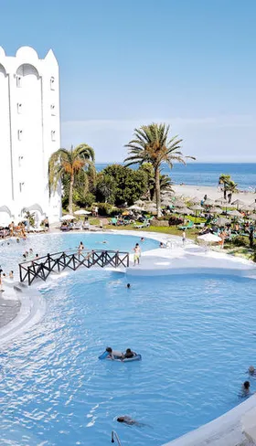Aparthotel Marinas de Nerja Beach & Spa