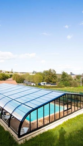 Camping La Grappe Fleurie - overdekt zwembad