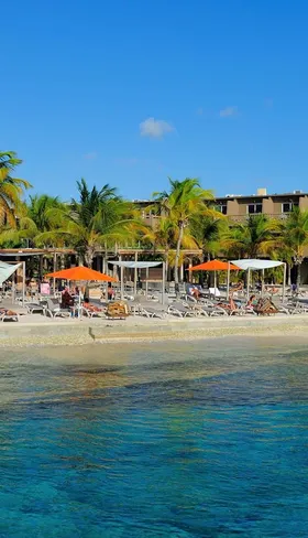 Eden Beach Resort