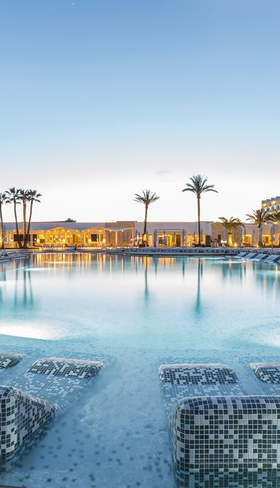 Grand Palladium White Island Resort & Spa