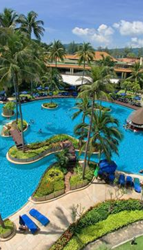 Merlin Beach Resort