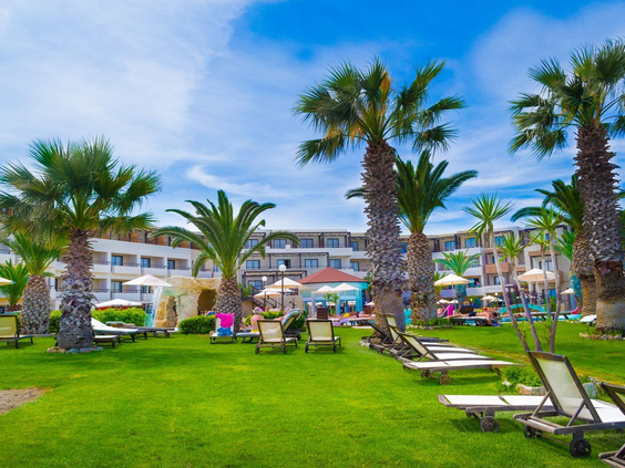 aparthotel-andrea-mare (5).jpg