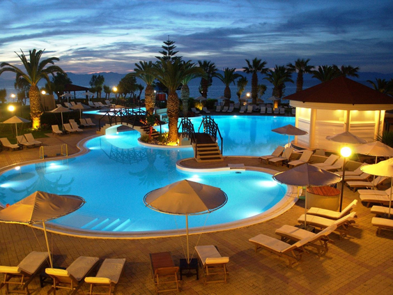 aparthotel-andrea-mare (1).jpg
