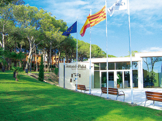 Aparthotel Ciutat de Palol