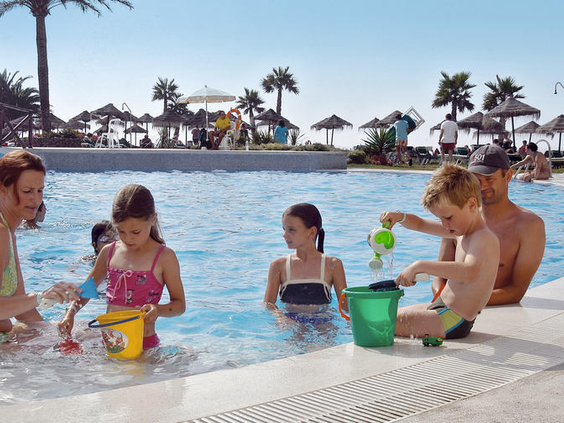 Aparthotel Marinas de Nerja Beach & Spa