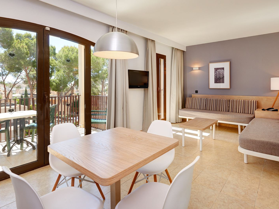 aparthotel-protur-floriana-resort (2).jpg