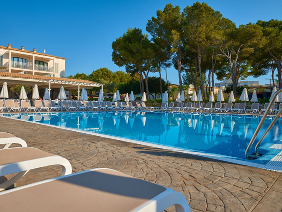 aparthotel-protur-floriana-resort (9).jpg