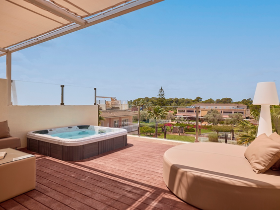 Zafiro Can Picafort One Bedroom Penthouse Suite