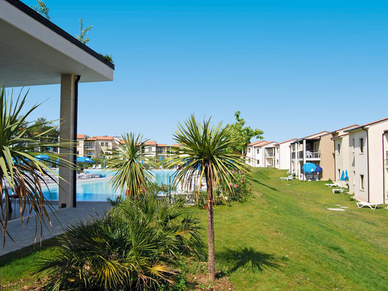 Belvedere Village