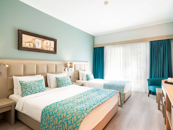 Ruime familiekamer Aqua Fantasy hotel Turkije