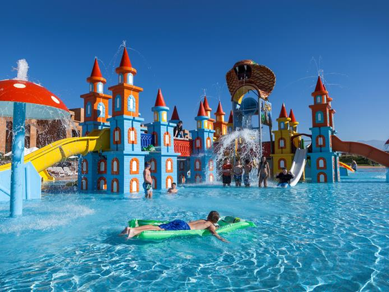 SPLASHWORLD Aqua Mirage Hotel