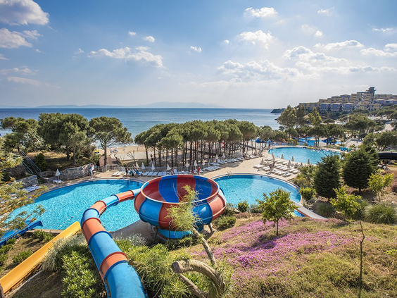 Aria Claros Beach & Spa Resort
