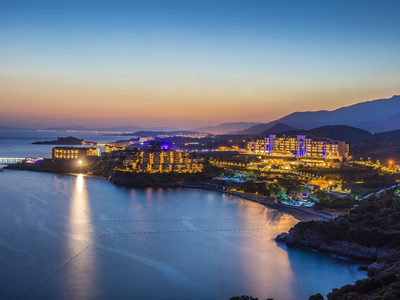 Aria Claros Beach & Spa Resort