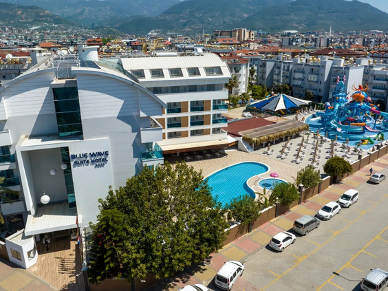 Blue Wave Suite Hotel