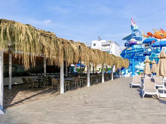 Blue Wave Suite Hotel