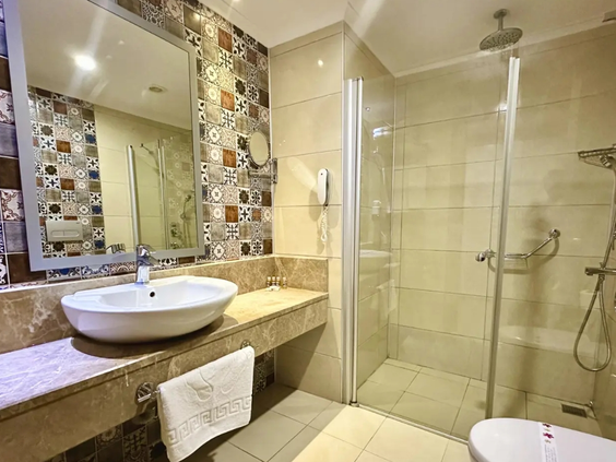 Blue Wave Suite Hotel
