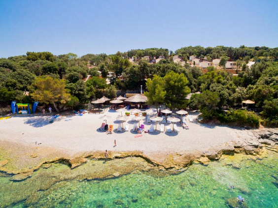Brioni Sunny Camping