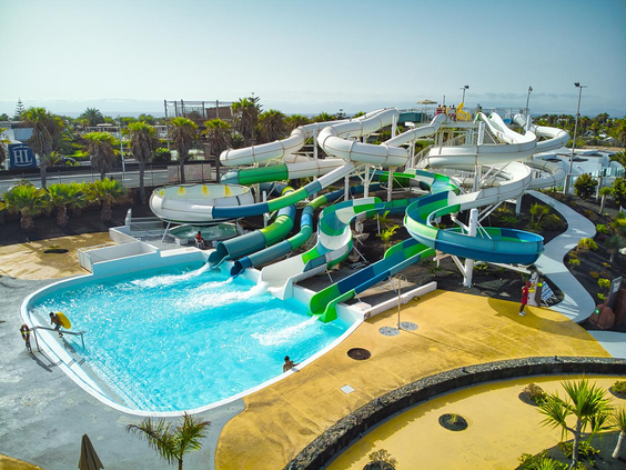 Zwembadcomplex met meerdere glijbanen Relaxia Lanzasur Club all-inclusive Lanzarote