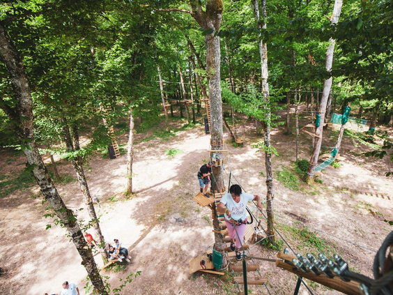 Camping Château de Fonrives
