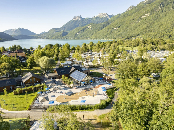 Bovenaanzicht camping La Nublière