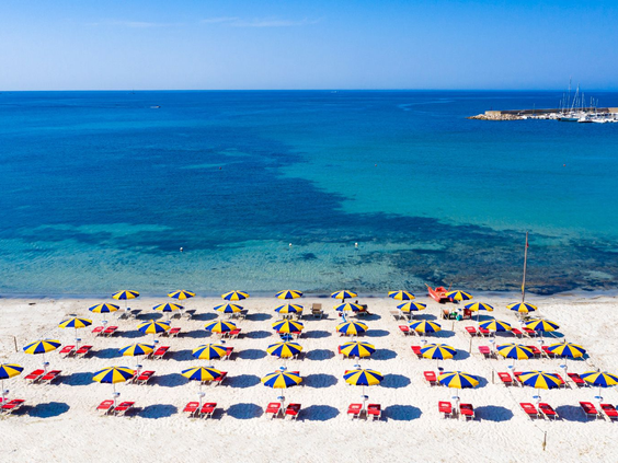 Strand bij camping Laguna Blu