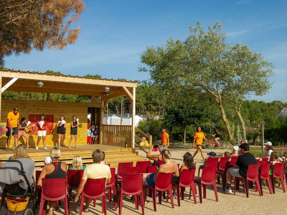 Camping Les Chardons Bleus