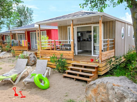 Camping Les Méditerranées Beach Garden