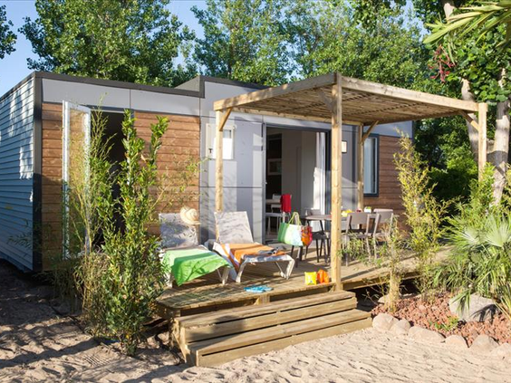 Camping Les Méditerranées Beach Garden