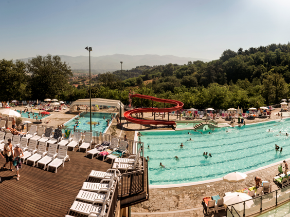 norcenni-girasole-club_45728151412_o.jpg